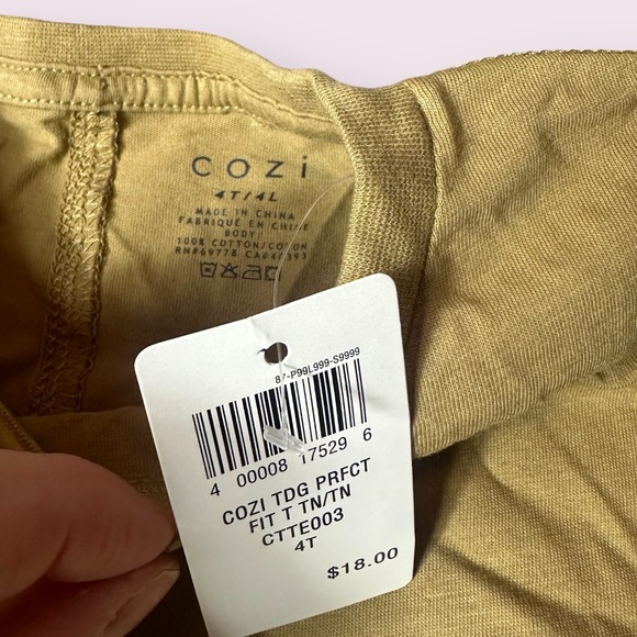 NWT Toddler Set Of Two Cozi Basic Crewneck Tee Shirts Black And Camel Size 4T - Picture 7 of 11